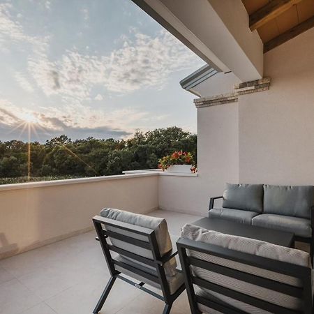 Ashka Vista Mare Apartment Umag Ngoại thất bức ảnh
